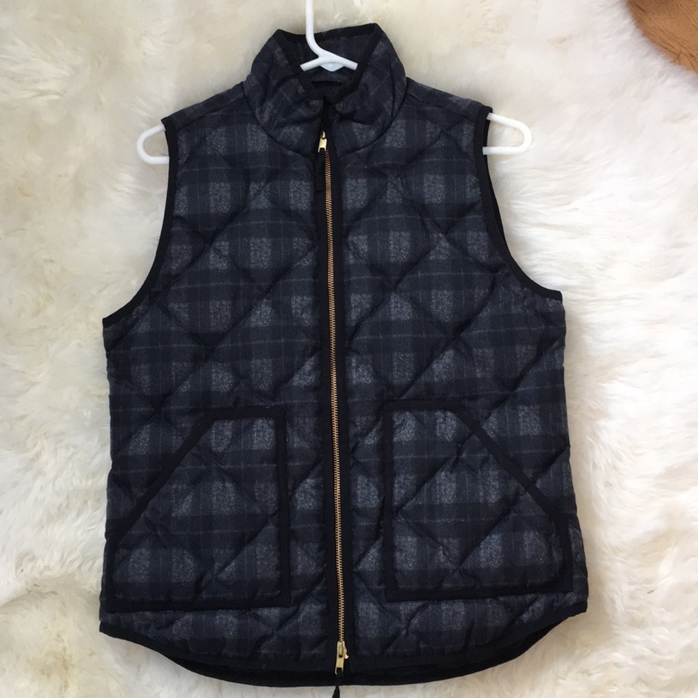 Women’s J Crew plaid vest